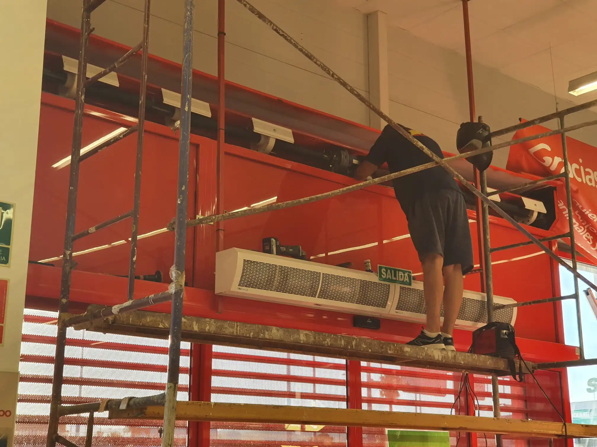 instalacion de puertas automaticas Paterna